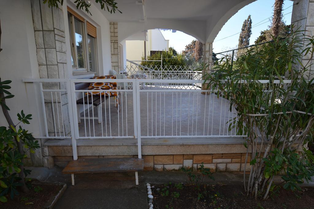 Apartment Nadica Punat Eksteriør bilde
