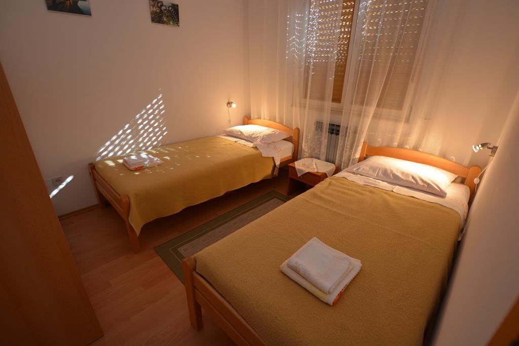Apartment Nadica Punat Eksteriør bilde